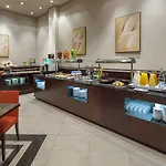 Exe Centro Hotel 4*