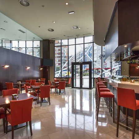 Exe Centro Hotel 4*