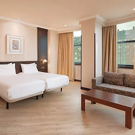 Hotel Exe Centro 4*