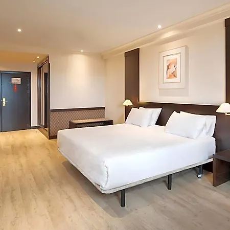 Hotel Exe Centro 4*