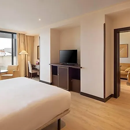 Exe Centro 4*
